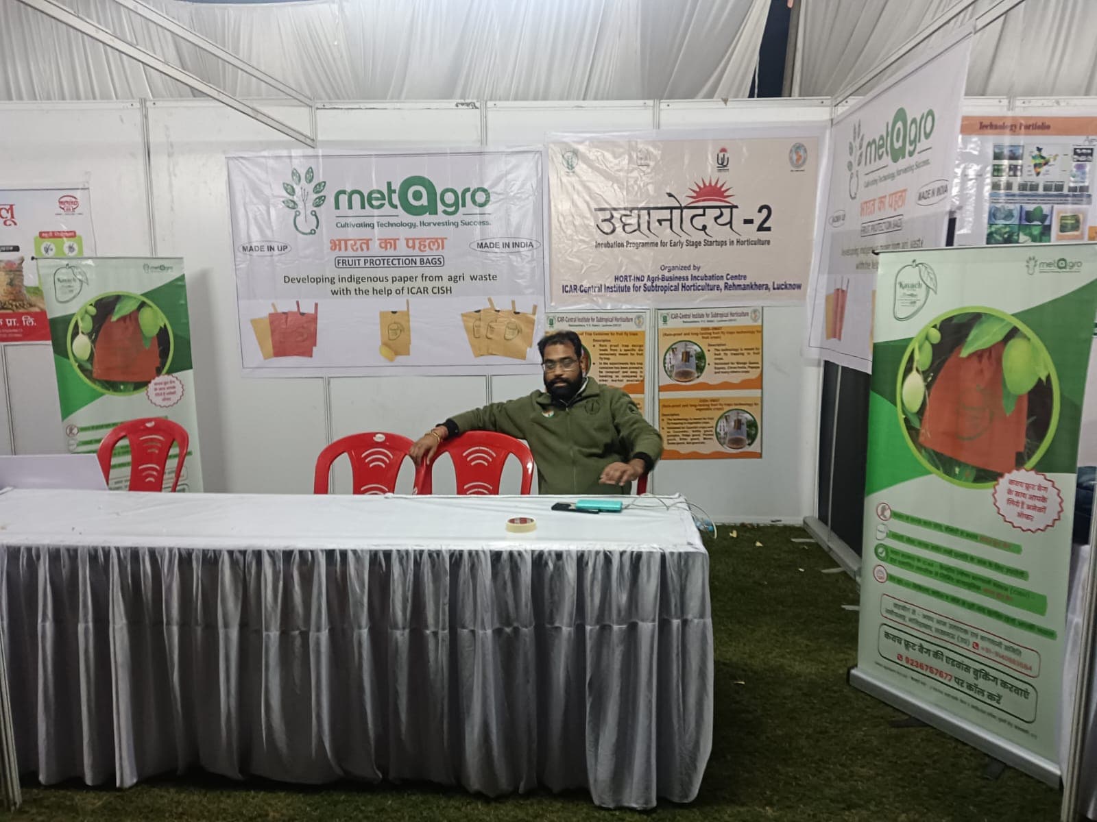 MetaGro booth at TaJ Hotel, Lucknow